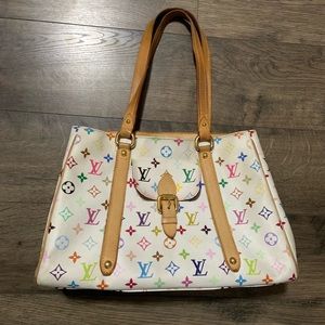 *Authentic* Louis Vuitton Aurelia Multicolor